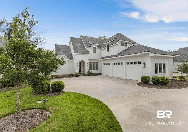 Photo 2 of Sale Pending at 818 Apricot Ln, Fairhope, AL 36532 | MLS# 410779 | Listing updated on 2026-10-07