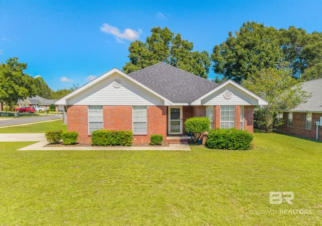 Photo 1 of Single family home for sale at 28270 Chateau Dr, Daphne, AL 36526 | MLS# 411759 | Listing updated on 2026-10-12