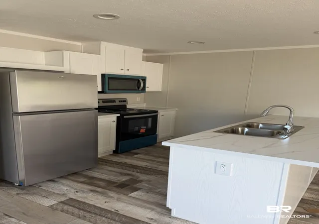 Photo 3 of Single family home for sale at 8130 Tanner Williams Rd #85, Mobile, AL 36608 | MLS# 411004 | Listing updated on 2026-09-22