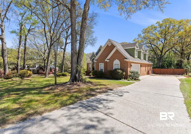 Photo 3 of Single family home for sale at 3409 Oakridge Ln, Saraland, AL 36571 | MLS# 411016 | Listing updated on 2026-09-23
