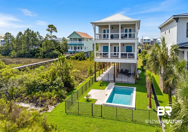 Photo 4 of Single family home for sale at 1360 W Lagoon Ave, Gulf Shores, AL 36542 | MLS# 410097 | Listing updated on 2026-09-18