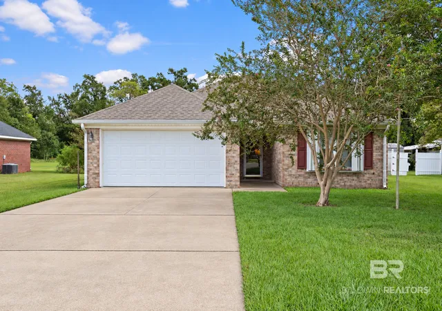 Photo 1 of Single family home for sale at 14618 Abacus Dr, Foley, AL 36535 | MLS# 411732 | Listing updated on 2026-10-07
