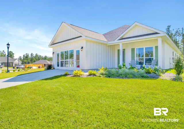 Photo 1 of Single family home for sale at 7026 Shallow Brk Ct, Gulf Shores, AL 36549 | MLS# 411204 | Listing updated on 2026-10-18