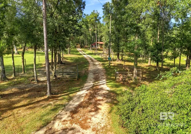 Photo 3 of Single family home for sale at 16209 Faulkner Rd, Bay Minette, AL 36507 | MLS# 410938 | Listing updated on 2026-10-13
