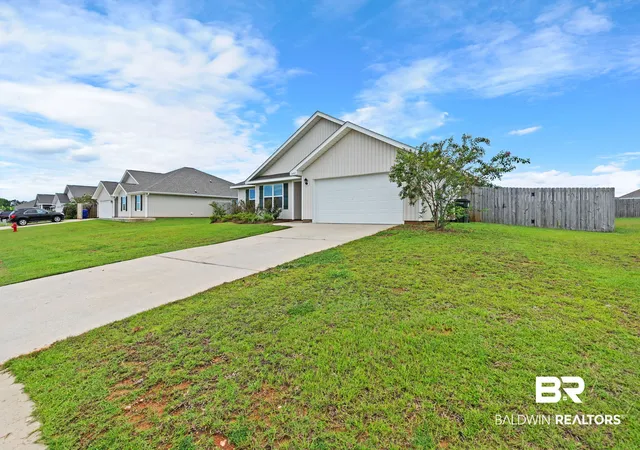 Photo 1 of Single family home for sale at 14443 Buttonwood Ln, Foley, AL 36535 | MLS# 410415 | Listing updated on 2026-09-08
