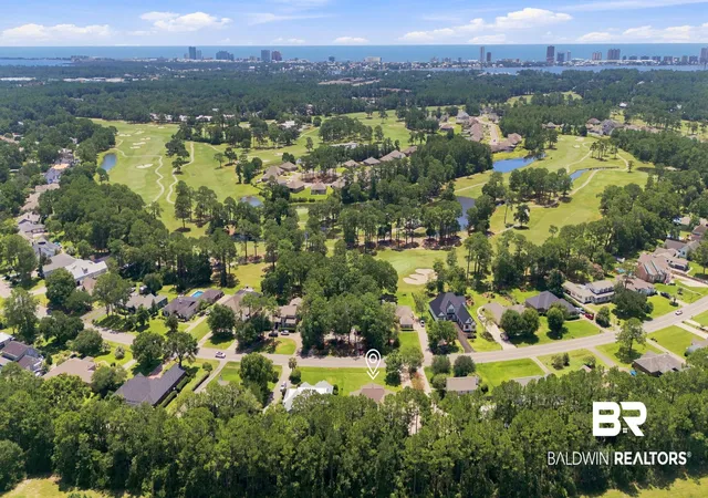 Photo 2 of Sale Pending at 624 Wedgewood Dr, Gulf Shores, AL 36542 | MLS# 411089 | Listing updated on 2026-10-14