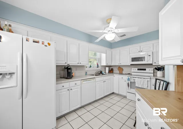 Photo 4 of Townhouse for sale at 1211 Quail Run E, Gulf Shores, AL 36542 | MLS# 411090 | Listing updated on 2026-09-28