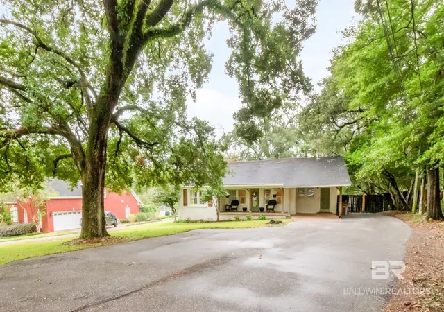 Photo 2 of Single family home for sale at 4149 Burma Rd, Mobile, AL 36693 | MLS# 411919 | Listing updated on 2026-10-13