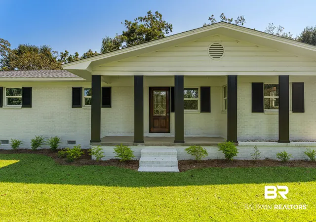 Photo 2 of Single family home for sale at 26280 County Rd 71, Robertsdale, AL 36567 | MLS# 411155 | Listing updated on 2026-10-11