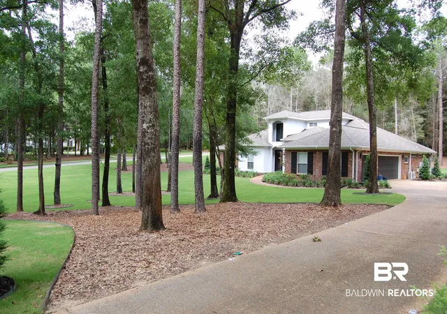 Photo 2 of Single family home for sale at 166 Willow Lake Dr, Fairhope, AL 36532 | MLS# 398123 | Listing updated on 2026-10-10