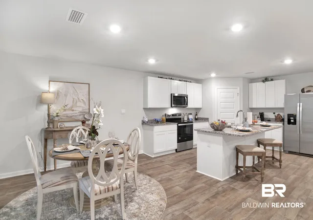 Photo 2 of Single family home for sale at 7053 Stone Chase Ln, Gulf Shores, AL 36549 | MLS# 411091 | Listing updated on 2026-10-14