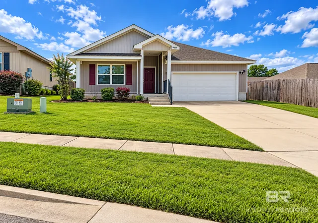 Photo 1 of Single family home for sale at 10512 Wales Ln, Spanish Fort, AL 36527 | MLS# 411538 | Listing updated on 2026-10-16