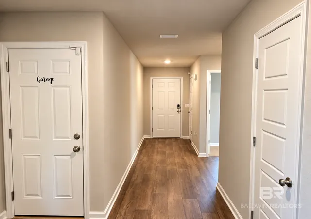Photo 2 of Single family home for sale at 10512 Wales Ln, Spanish Fort, AL 36527 | MLS# 411538 | Listing updated on 2026-10-16