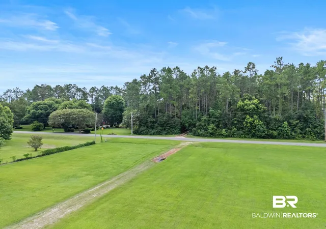 Photo 2 of Sale Pending at 18367 Driskell Rd, Loxley, AL 36551 | MLS# 400271 | Listing updated on 2026-09-28