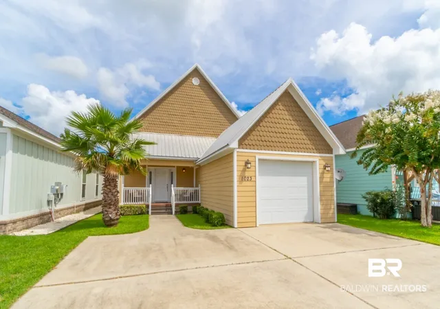 Photo 3 of Single family home for sale at 1023 Sunnybell Ln, Foley, AL 36535 | MLS# 409848 | Listing updated on 2026-09-15