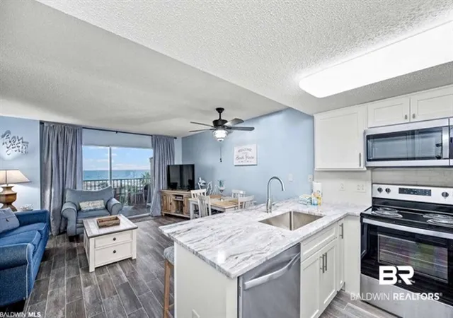 Photo 3 of Townhouse for sale at 645 Plantation Rd #6407, Gulf Shores, AL 36542 | MLS# 410979 | Listing updated on 2026-09-23