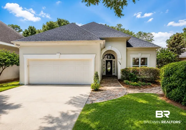 Photo 1 of Sale Pending at 104 Cedar Point, Fairhope, AL 36532 | MLS# 410075 | Listing updated on 2026-09-24