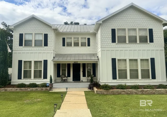 Photo 1 of Single family home for sale at 462 Satsuma St, Fairhope, AL 36532 | MLS# 410580 | Listing updated on 2026-10-07