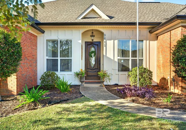 Photo 3 of Single family home for sale at 9611 Silverwood Dr, Fairhope, AL 36532 | MLS# 410990 | Listing updated on 2026-10-05