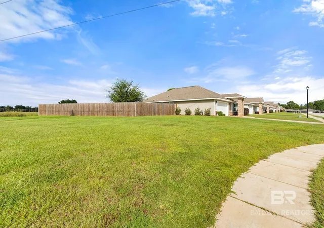 Photo 3 of Single family home for sale at 10724 N Paget Dr, Mobile, AL 36608 | MLS# 411902 | Listing updated on 2026-10-12