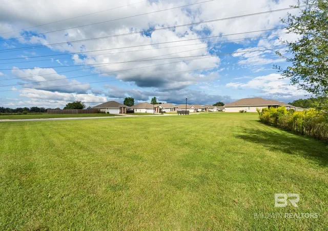 Photo 4 of Single family home for sale at 10724 N Paget Dr, Mobile, AL 36608 | MLS# 411902 | Listing updated on 2026-10-12