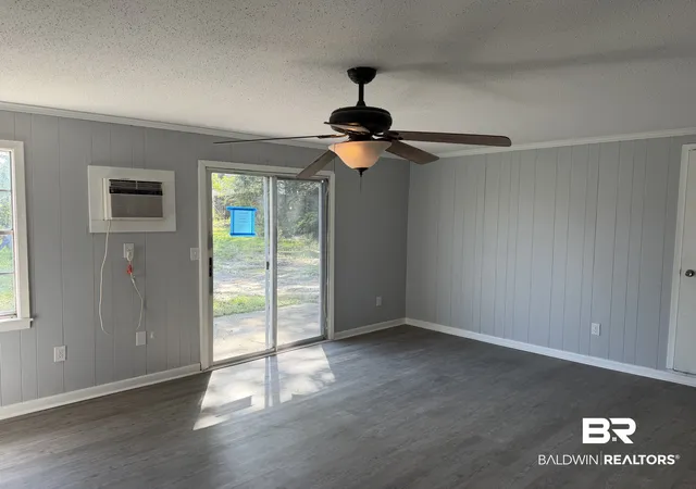 Photo 3 of Single family home for sale at 201 Young St, Brewton, AL 36426 | MLS# 410299 | Listing updated on 2026-09-04