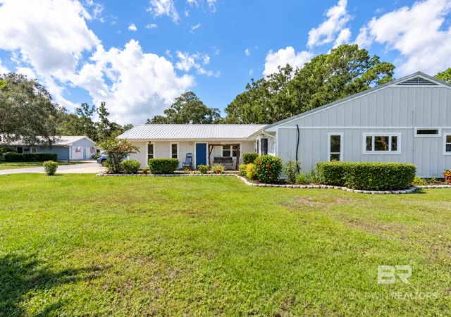 Photo 3 of Townhouse for sale at 1185 Quail Run W, Gulf Shores, AL 36542 | MLS# 411412 | Listing updated on 2026-10-02