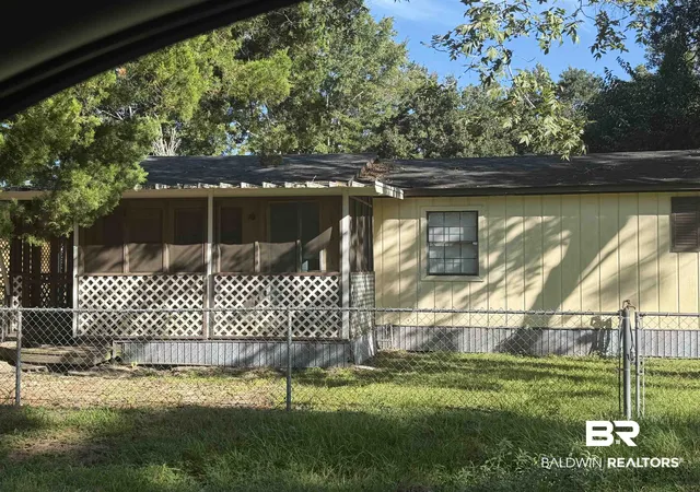 Photo 1 of Single family home for sale at 24715 Olive St, Elberta, AL 36530 | MLS# 386329 | Listing updated on 2026-09-08