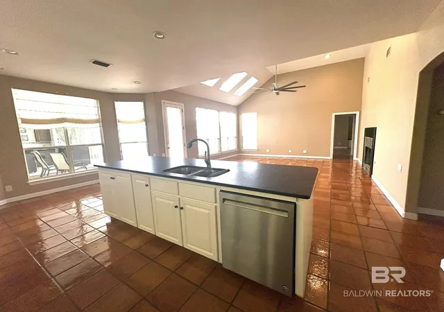 Photo 4 of Single family home for sale at 203 North Cir, Fairhope, AL 36532 | MLS# 411916 | Listing updated on 2026-10-13