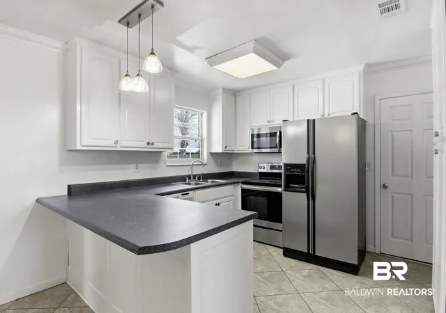 Photo 3 of Single family home for sale at 105 S Kimbrel Ave, Panama City, FL 32404 | MLS# 410366 | Listing updated on 2026-09-07