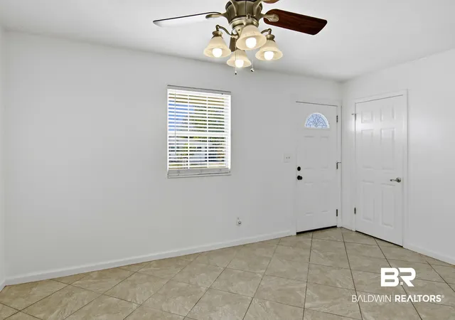 Photo 4 of Single family home for sale at 105 S Kimbrel Ave, Panama City, FL 32404 | MLS# 410366 | Listing updated on 2026-09-07