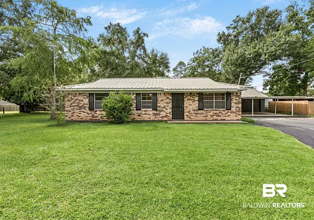 Photo 1 of Single family home for sale at 5471 Helen Dr, Theodore, AL 36582 | MLS# 410290 | Listing updated on 2026-09-24