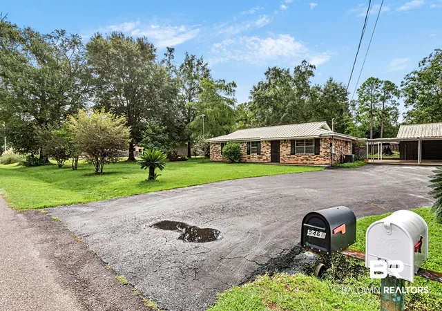 Photo 2 of Single family home for sale at 5471 Helen Dr, Theodore, AL 36582 | MLS# 410290 | Listing updated on 2026-09-24