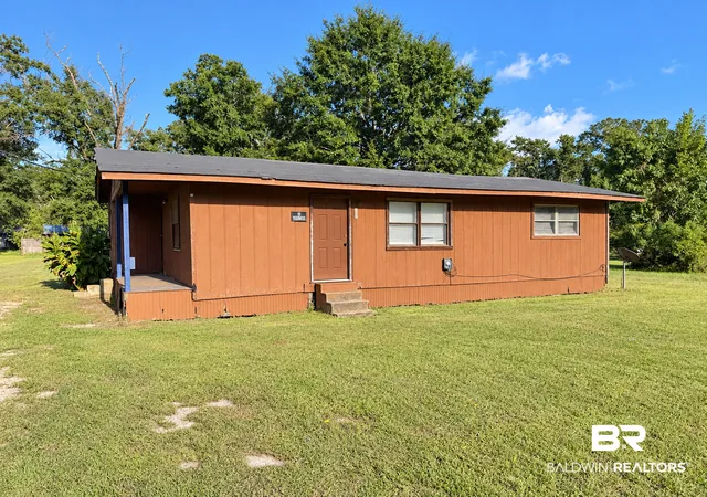 Photo 1 of Single family home for sale at 728 Johnson St, Atmore, AL 36502 | MLS# 410412 | Listing updated on 2026-09-08