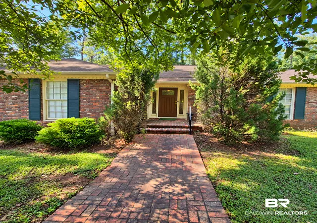 Photo 3 of Single family home for sale at 106 Merriwood Dr, Evergreen, AL 36401 | MLS# 411227 | Listing updated on 2026-10-22