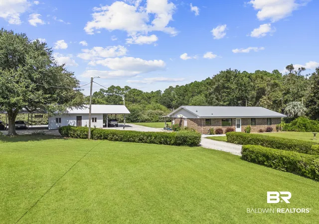 Photo 3 of Single family home for sale at 20611 Keller Rd, Foley, AL 36535 | MLS# 410786 | Listing updated on 2026-09-23