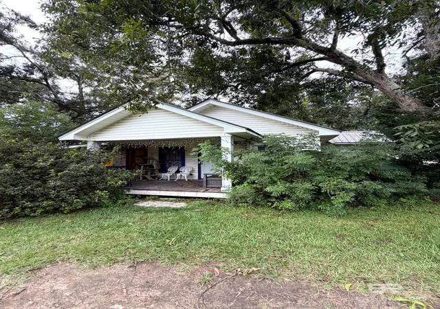 Photo 1 of Single family home for sale at 18225 Nebraska St, Robertsdale, AL 36567 | MLS# 411866 | Listing updated on 2026-10-14