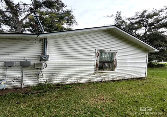 Photo 2 of Single family home for sale at 18225 Nebraska St, Robertsdale, AL 36567 | MLS# 411866 | Listing updated on 2026-10-14
