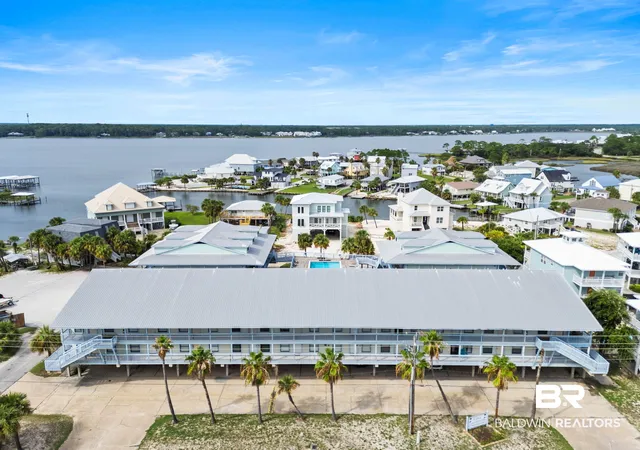 Photo 4 of Townhouse for sale at 920 W Lagoon Ave #C101, Gulf Shores, AL 36542 | MLS# 409983 | Listing updated on 2026-09-01