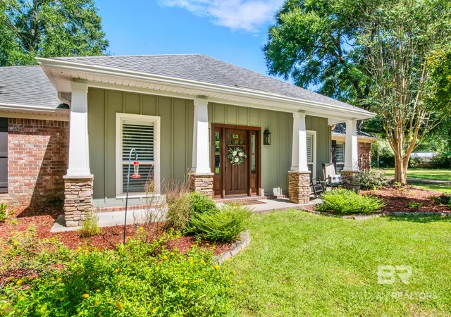 Photo 3 of Single family home for sale at 15020 Private Rd 368, Mobile, AL 36608 | MLS# 411534 | Listing updated on 2026-10-16