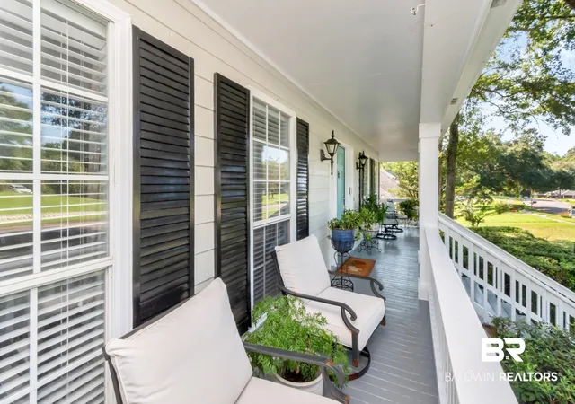 Photo 2 of Sale Pending at 3016 Lindholm Dr, Mobile, AL 36693 | MLS# 410892 | Listing updated on 2026-10-05