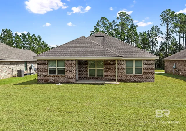 Photo 3 of Single family home for sale at 3877 Chesterfield Ln, Foley, AL 36535 | MLS# 411546 | Listing updated on 2026-10-21