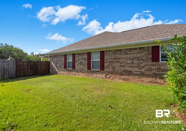 Photo 3 of Sale Pending at 9297 Brookshire Loop, Daphne, AL 36526 | MLS# 409369 | Listing updated on 2026-09-29