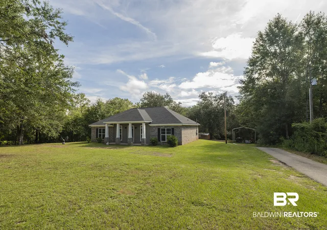 Photo 3 of Single family home for sale at 17105 Givens Ln, Bay Minette, AL 36507 | MLS# 410511 | Listing updated on 2026-09-12