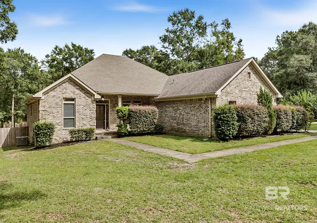 Photo 2 of Single family home for sale at 9640 Eagle Ridge Dr, Wilmer, AL 36587 | MLS# 411877 | Listing updated on 2026-10-12
