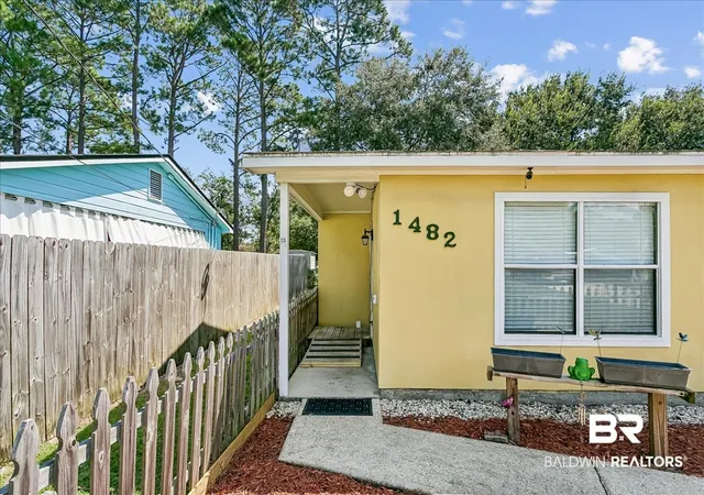 Photo 3 of Single family home for sale at 1482 S Fairfield Dr, Pensacola, FL 32507 | MLS# 410695 | Listing updated on 2026-09-19