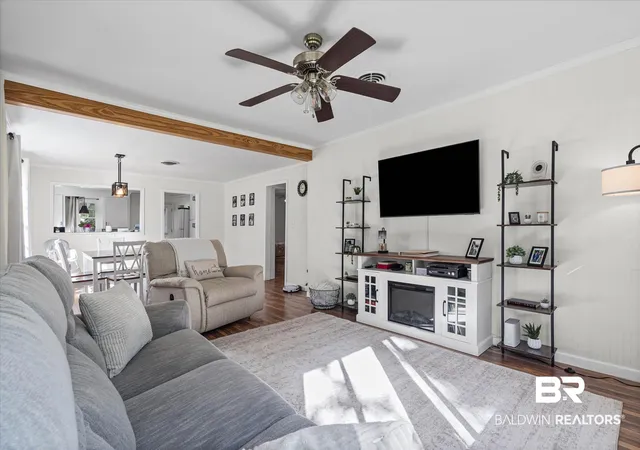 Photo 4 of Single family home for sale at 827 Cleveland Rd, Saraland, AL 36571 | MLS# 409998 | Listing updated on 2026-09-04