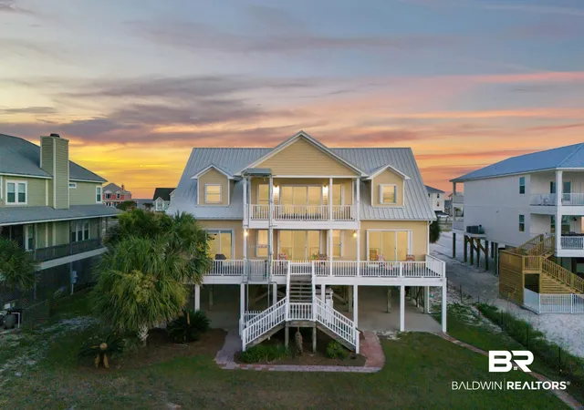 Photo 1 of Single family home for sale at 2186 W Beach Blvd, Gulf Shores, AL 36542 | MLS# 410071 | Listing updated on 2026-09-15