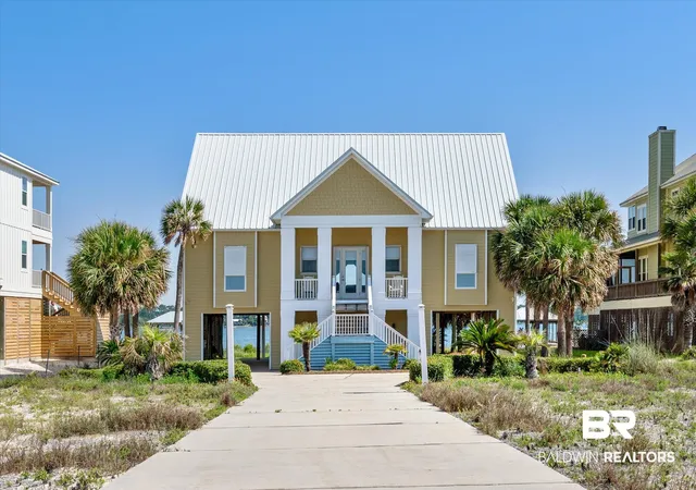 Photo 2 of Single family home for sale at 2186 W Beach Blvd, Gulf Shores, AL 36542 | MLS# 410071 | Listing updated on 2026-09-15
