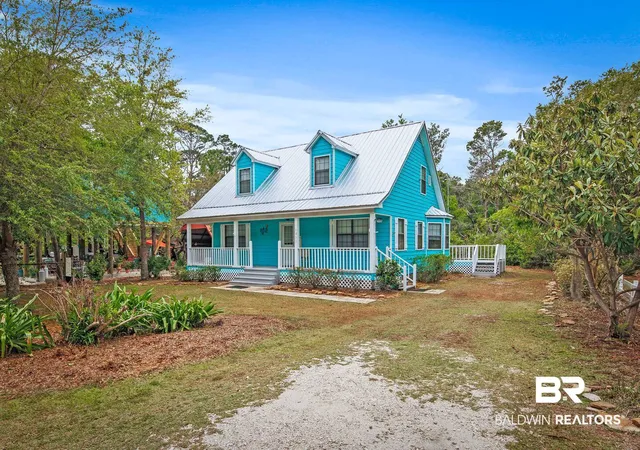 Photo 3 of Single family home for sale at 1851 Bay Breeze Pkwy, Gulf Shores, AL 36542 | MLS# 411177 | Listing updated on 2026-10-16